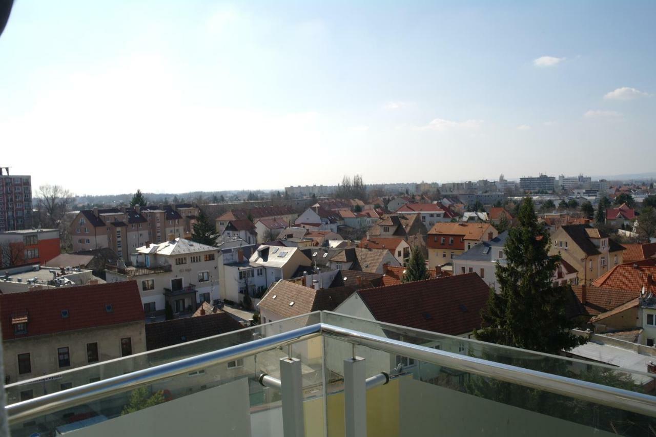 Apartman Centroom Piest'any Exterior photo